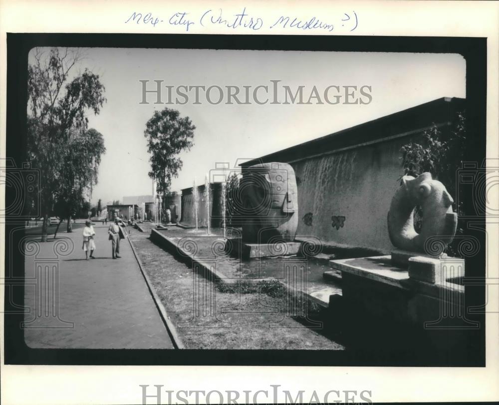 1985 Press Photo Chupultapec Park in Mexico City - mjb37699 - Historic Images
