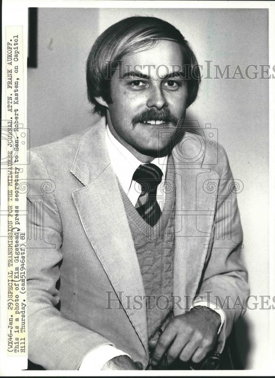 1981 Press Photo Kim Gigatead, press secretary to Senator Kasten on Capitol Hill - Historic Images