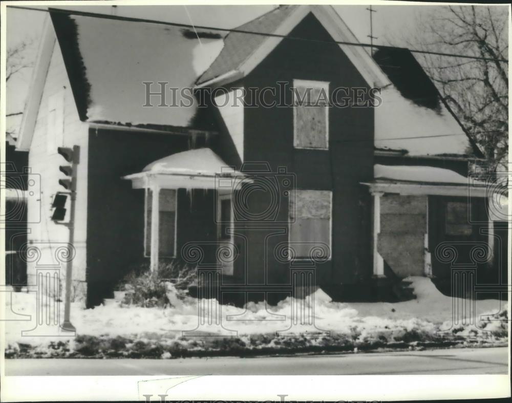 1981 Press Photo Abandoned Home In Racine, Wisconsin - mjb46301 - Historic Images