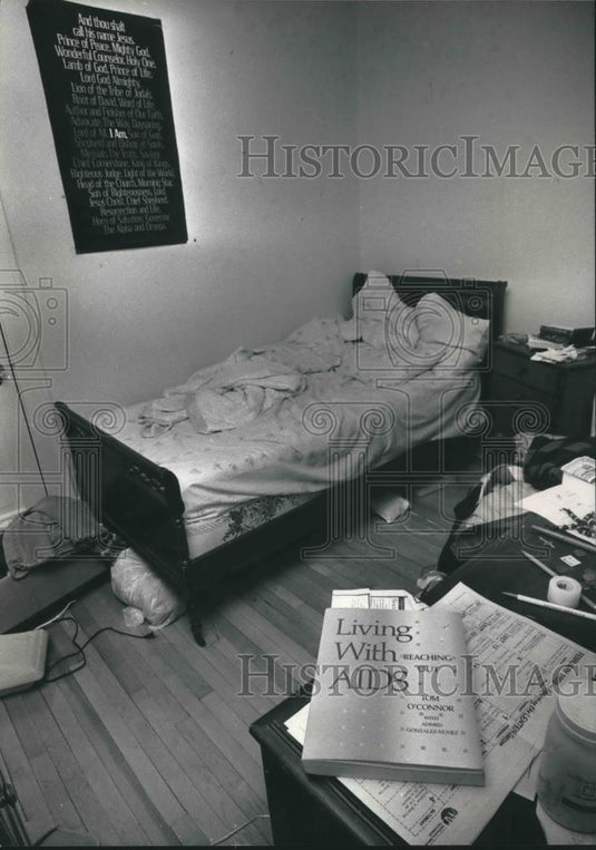 1989 Press Photo The Sherman Park duplex, part of the Milwaukee AIDS project. - Historic Images