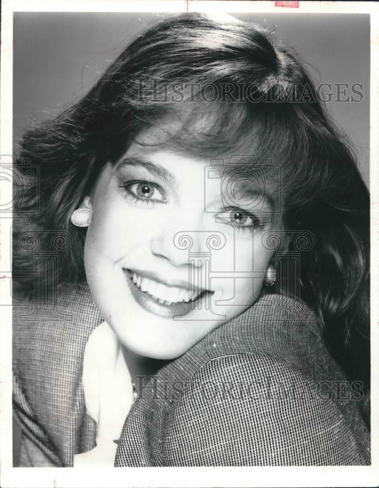 1992 Press Photo Janet Riordan, Mezzo soprano to perform at Villa Terrace, WI - Historic Images