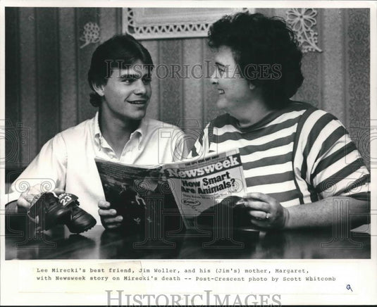 1988 Press Photo Jim Woller and his mother, Margaret. - mjb48822 - Historic Images