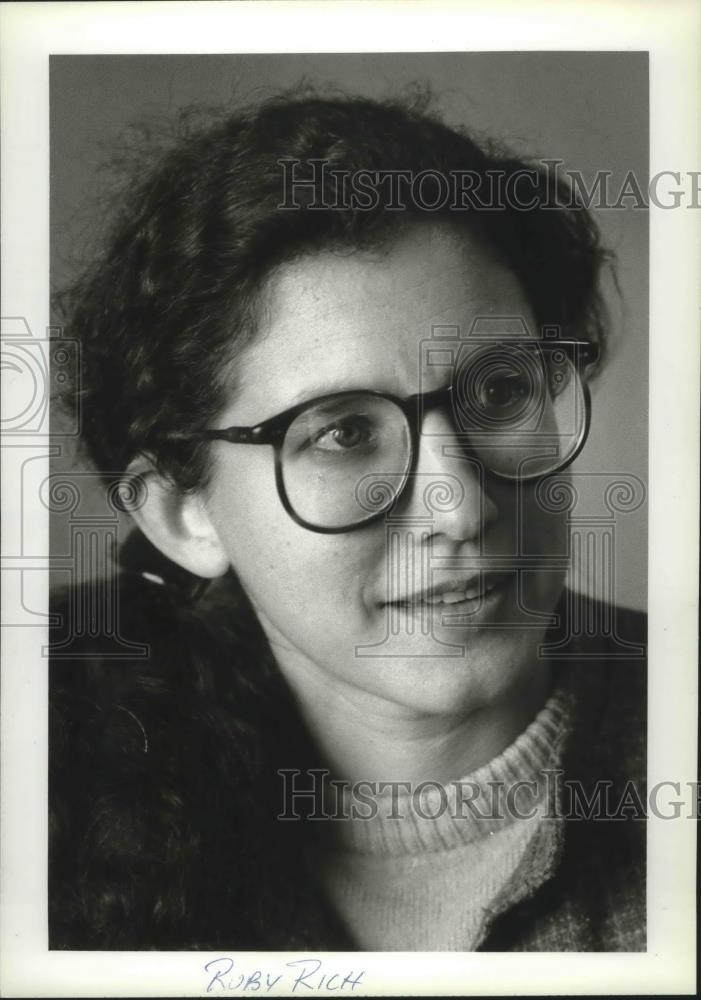 1982 Press Photo Ruby Rich head of Film Programs for New York State Council - Historic Images