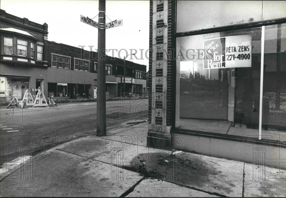 1983 Press Photo Abandon buildings along North Avenue and 36th Street, Milwaukee - Historic Images