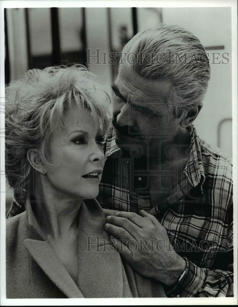 1993 Press Photo Barbara Eden and James Brolin in Visions of Murder. - cvp95533 - Historic Images