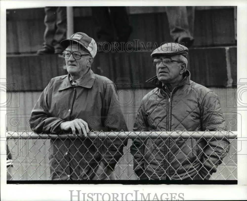 Press Photo Richard Euendeu &amp; J Stone of Brooklyn  - cvb38991 - Historic Images