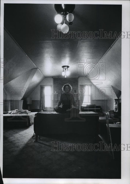 Press Photo Carol Neblett, Opera singer, Milwaukee - mja88398 - Historic Images