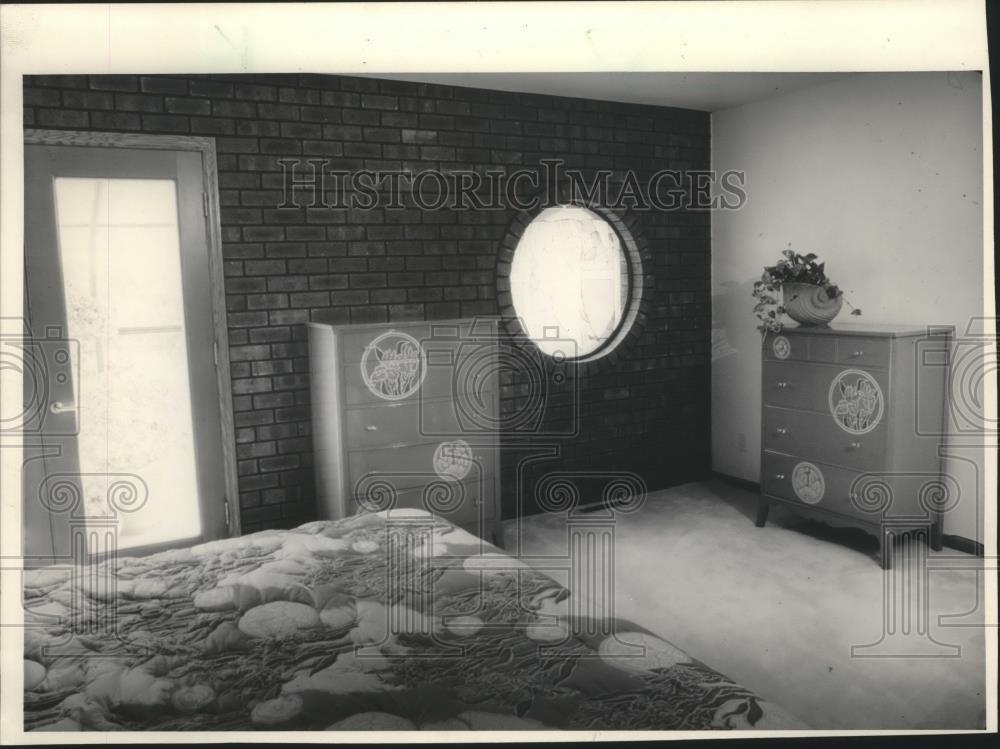 1985 Press Photo Tree House Master Bedroom Decorated With 1920s Motifs - Historic Images