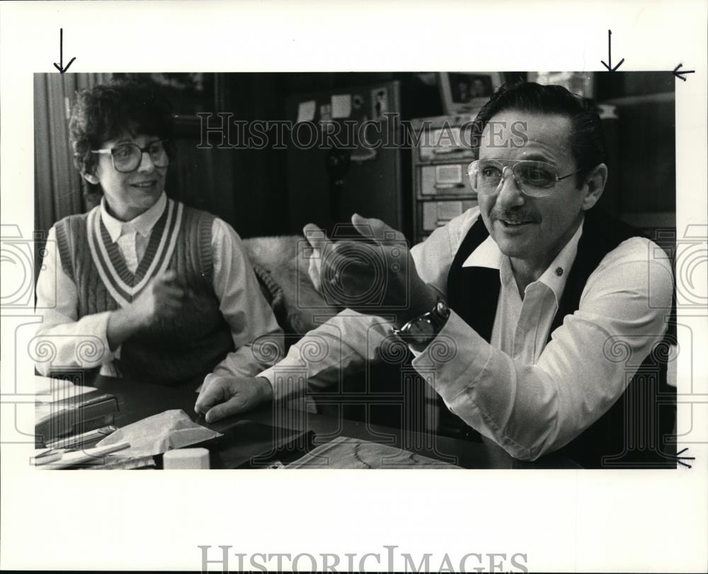 1984 Press Photo Major, Lt. Col. Zook Robert and Rebecca-Volunteers of America - Historic Images