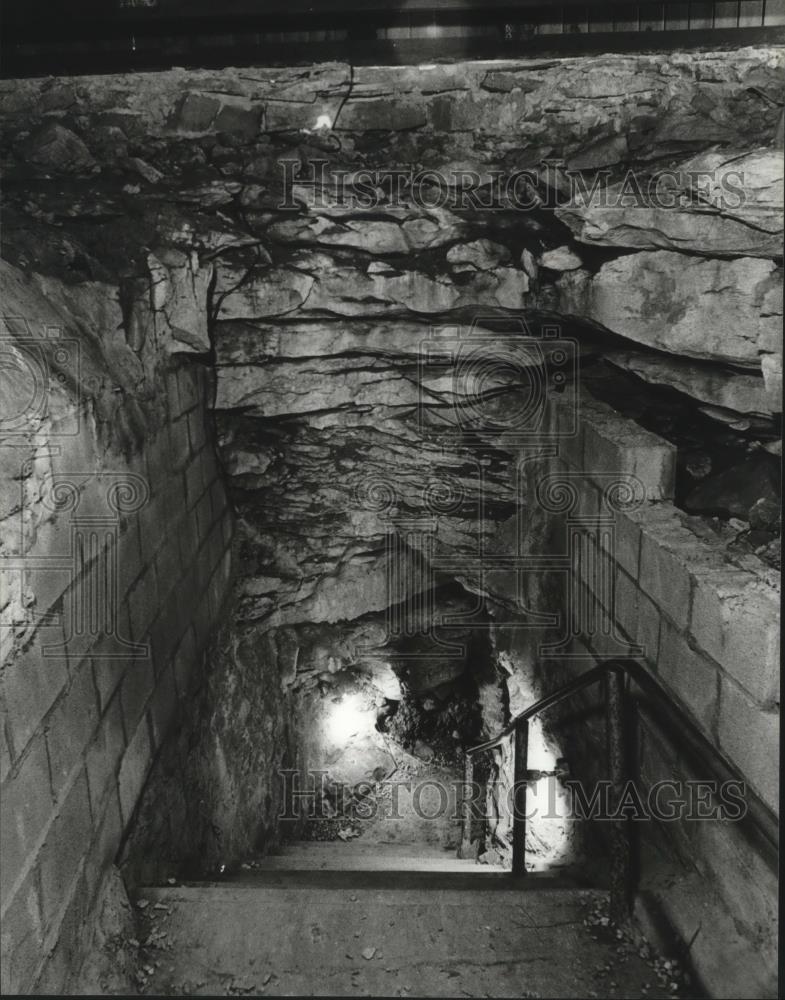 1979 Press Photo Alabama- Rickwood Cavern entrance leads to 125-175 below ground - Historic Images