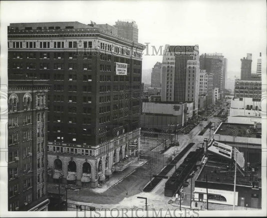 Press Photo Tutwiler Hotel in Birmingham, Alabama - abna08345 - Historic Images