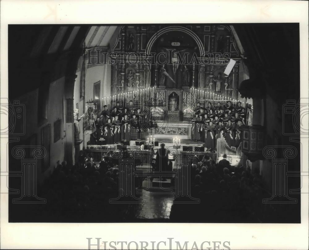 1984 Press Photo Choir Performs at the Carmel Bach Festival, Birmingham, Alabama - Historic Images