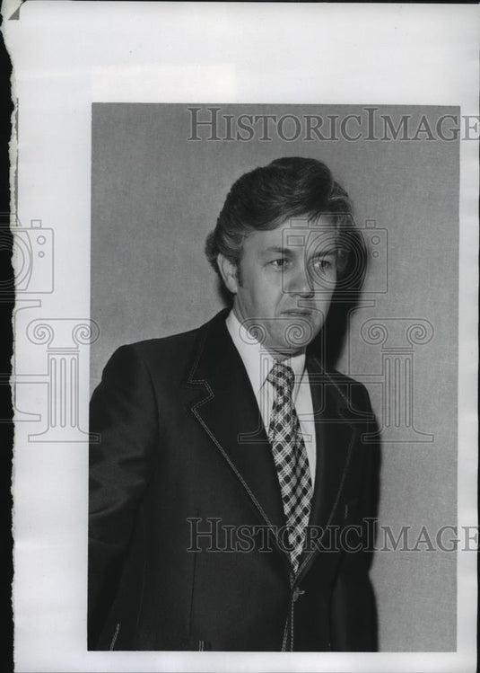 1976 Press Photo President Of The Alabama Education Association Earl Barnett - Historic Images