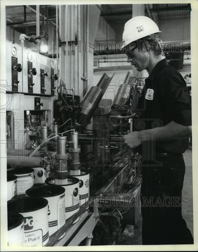 1983 Press Photo PPG Industries, Oak Creek plant&#39;s 100th Anniversary - mjb55482 - Historic Images