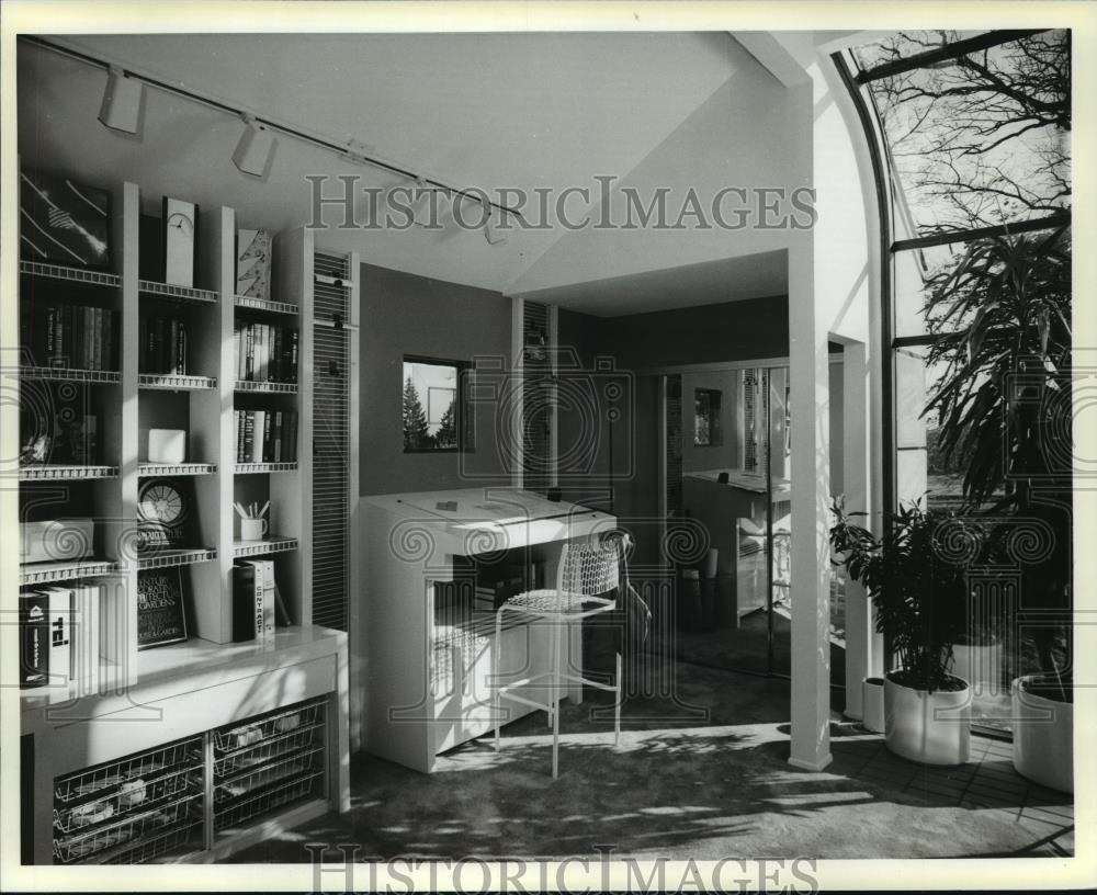 1985 Press Photo Mill-Craft&#39;s NEST home guest quarters, doubling as office. - Historic Images