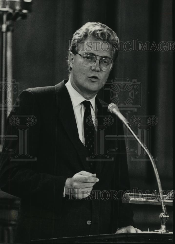 1988 Press Photo John O Norquist, Mayor of Milwaukee - mjb57040 - Historic Images