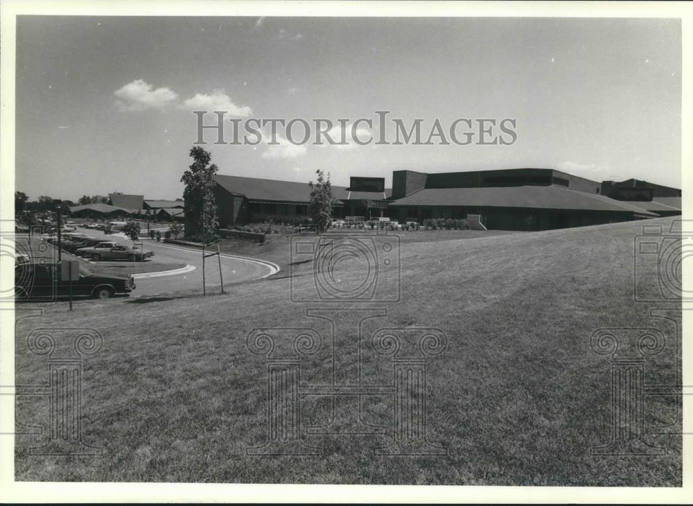 1980 Press Photo Mental Health Complex, Milwaukee County, Wisconsin - mjb59390 - Historic Images