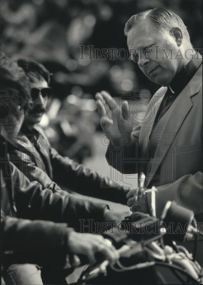 1987 Press Photo Road Runners motorcycle Club holds second Bike Blessing - Historic Images