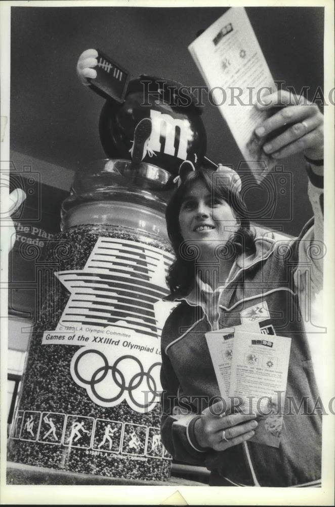1983 Press Photo Sheila Young Ochowicz, Former Olympic Speed Skater - mjb64522 - Historic Images