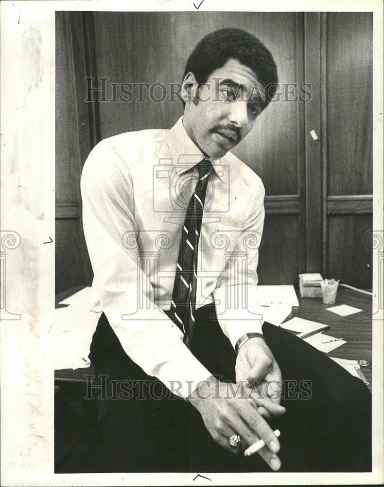 1986 Press Photo Conrad Mallett Attorney - RRV56053 - Historic Images