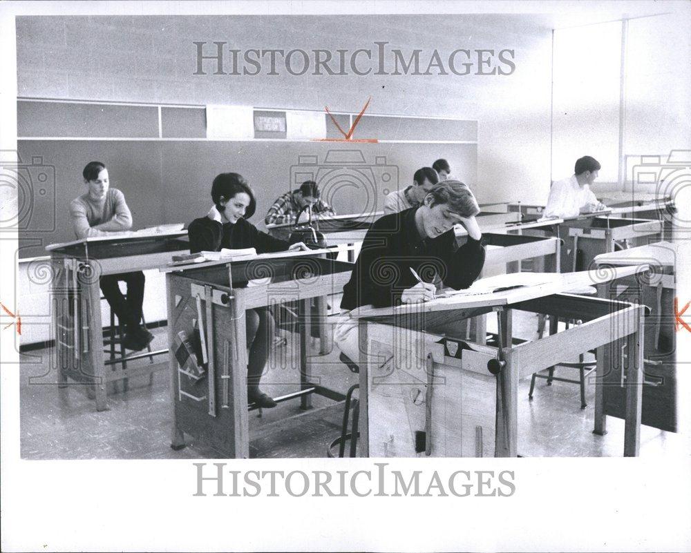 1967 Press Photo Groves High School Birmingham Michigan - RRV51221 - Historic Images