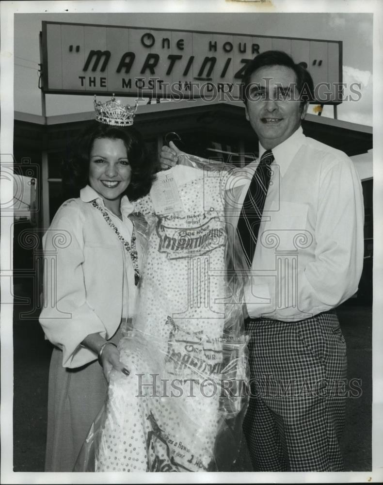 1978 Press Photo Miss Alabama, Teresa Cheatham, with businessman Joe Milazzo. - Historic Images