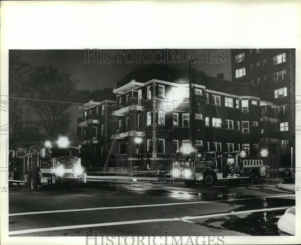 1979 Press Photo Fire at Hanover Court Apartments, Birmingham, Alabama - Historic Images
