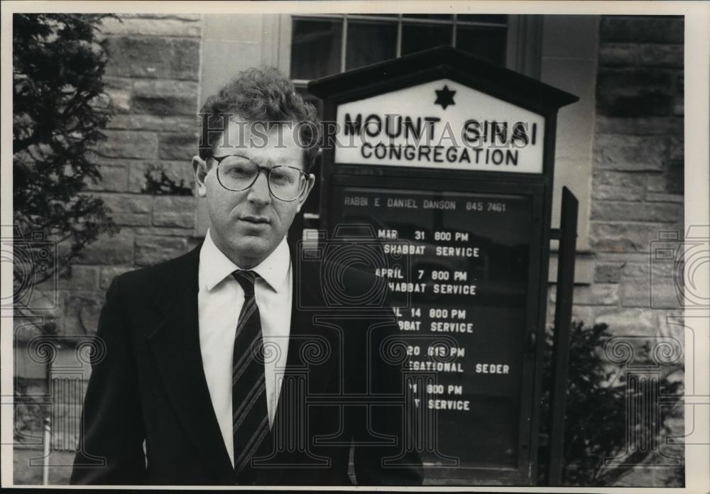 1989 Press Photo Rabbi E. Daniel Danson of Mount Sinai Congregation, Wausau - Historic Images