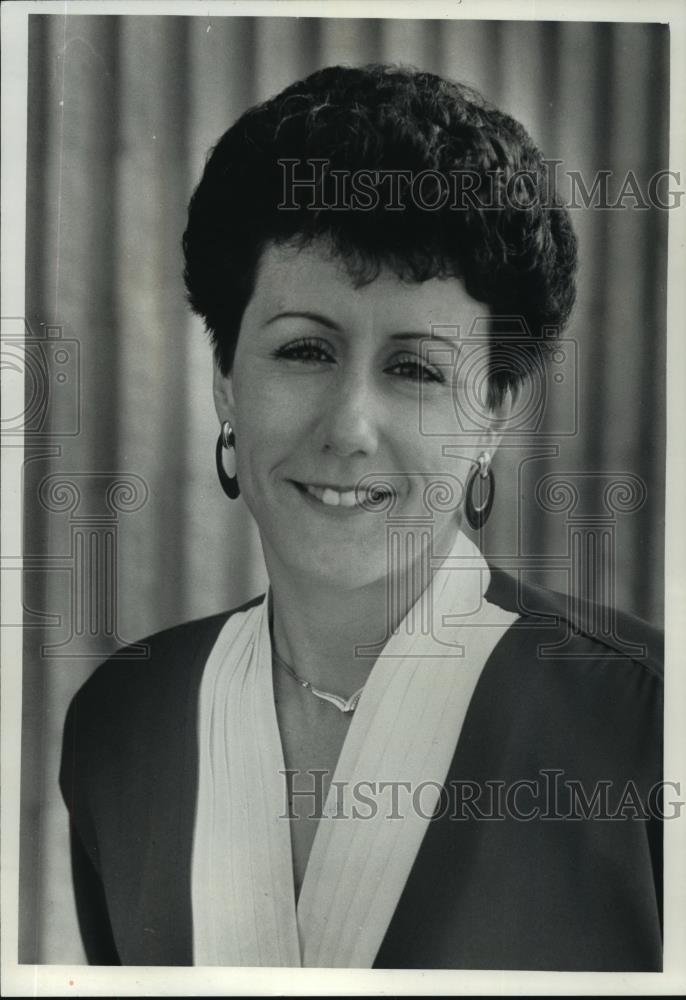 1991 Press Photo Susan Dreyfus assistant to Waukesha County executive Dan Finley - Historic Images