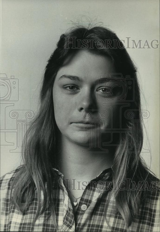 1984 Press Photo Lynn Dusold Milwaukee's Carroll College Track Star - mja98166 - Historic Images