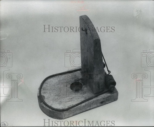 1977 Press Photo Rat Trap Used in the 1890's, Old World Wisconsin Museum - Historic Images