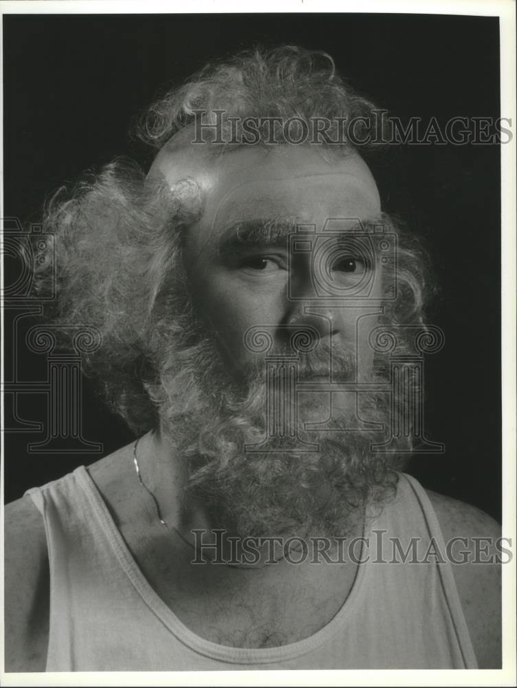 1993 Press Photo Actor Rick Long in full makeup as Falstaff character in play - Historic Images