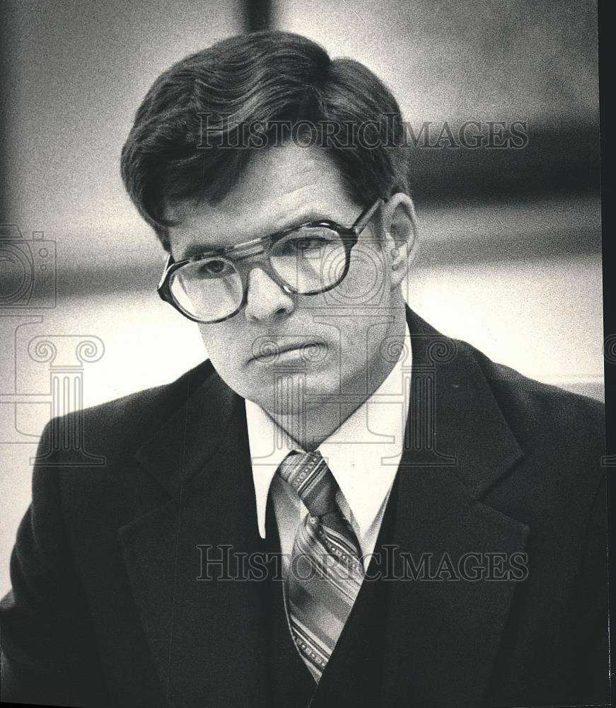 1983 Press Photo Police Officer Rodney Libby reinstated after arrest dispute - Historic Images