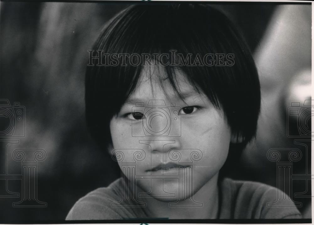 1992 Press Photo Lee Vang, a typical Hmong child, Milwaukee. - mjb63935 - Historic Images