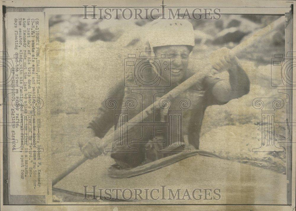 1966 Press Photo Robert F Kennedy Senator Actor Politic - RRV48979 - Historic Images