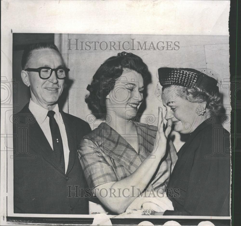 1960 Press Photo Carole Tregoff murder suspect parents - RRV35309 - Historic Images