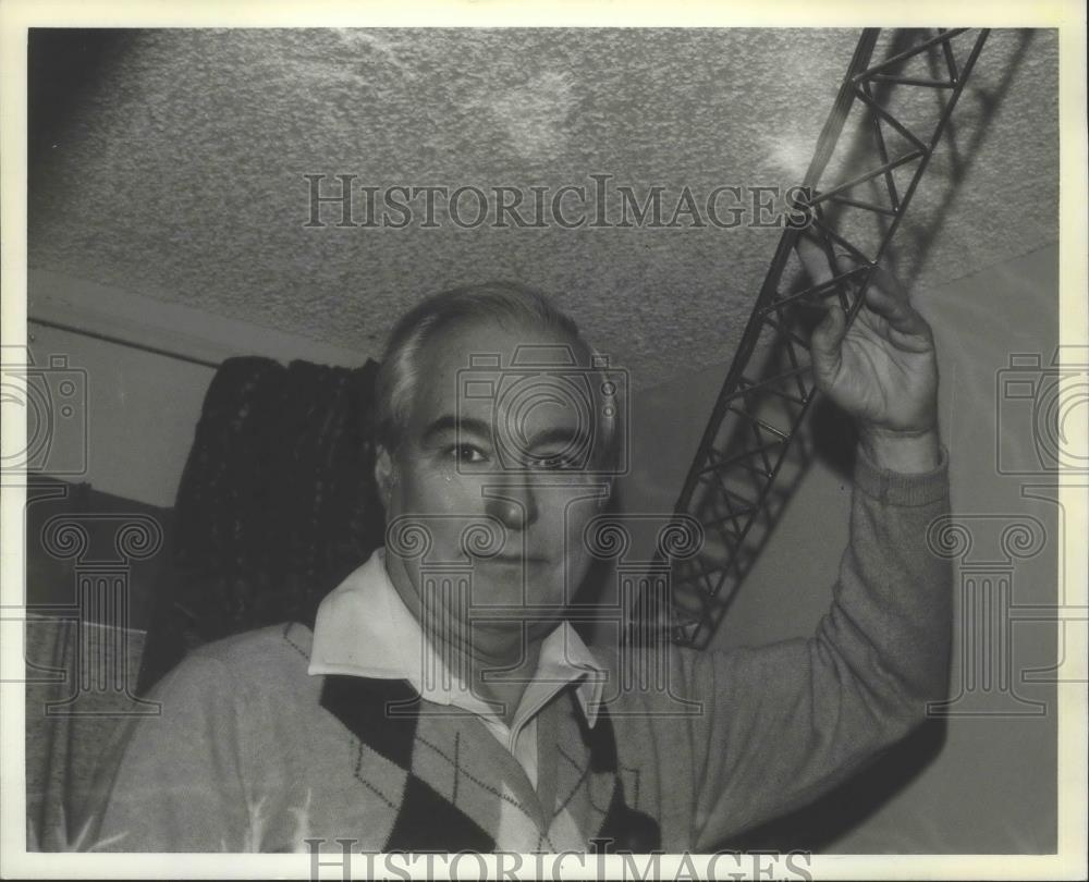 1982 Press Photo Stage flying expert Peter Foy in the United States - mjb65919 - Historic Images