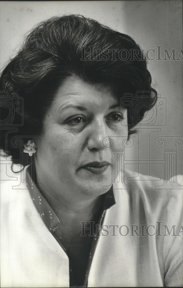 1982 Press Photo Martha Novak, vice-president of Hoffman York and Compton Inc. - Historic Images