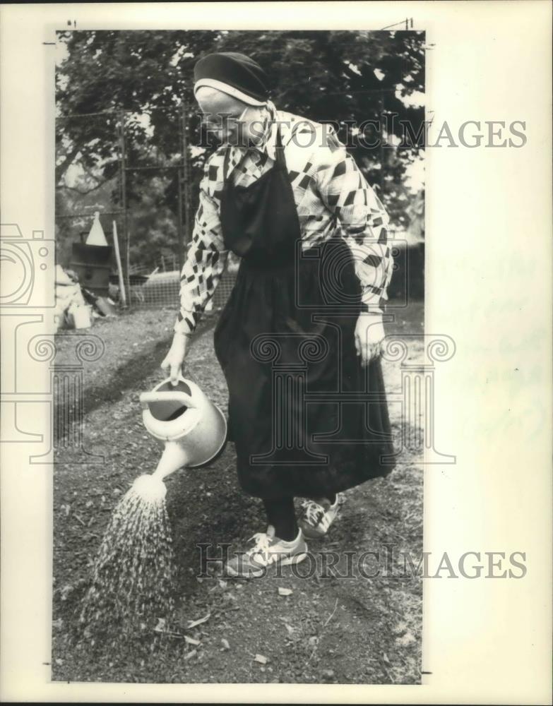 1984 Press Photo Sister James Louise, Seton Hill, Greensburg, Pennsylvania - Historic Images