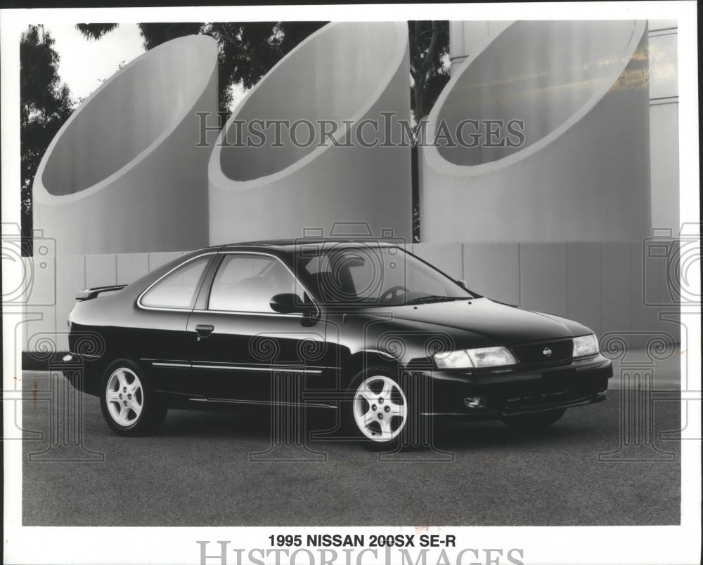 1995 Press Photo 1995 Nissan 200SX SE-R: sporty coupe version of the Sentra. - Historic Images