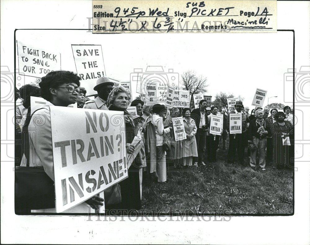 1981 Press Photo Train Station Verner Amtrak Michigan - RRV72693 - Historic Images