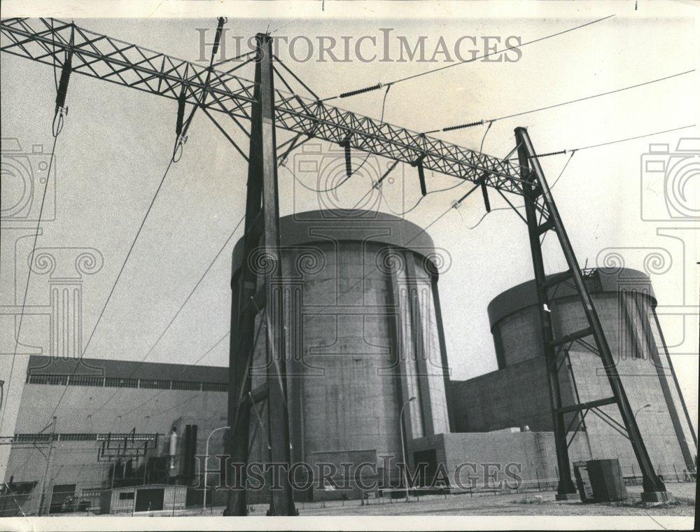 1975 Press Photo Zion Nuclear Power Containment - RRV70963 - Historic Images