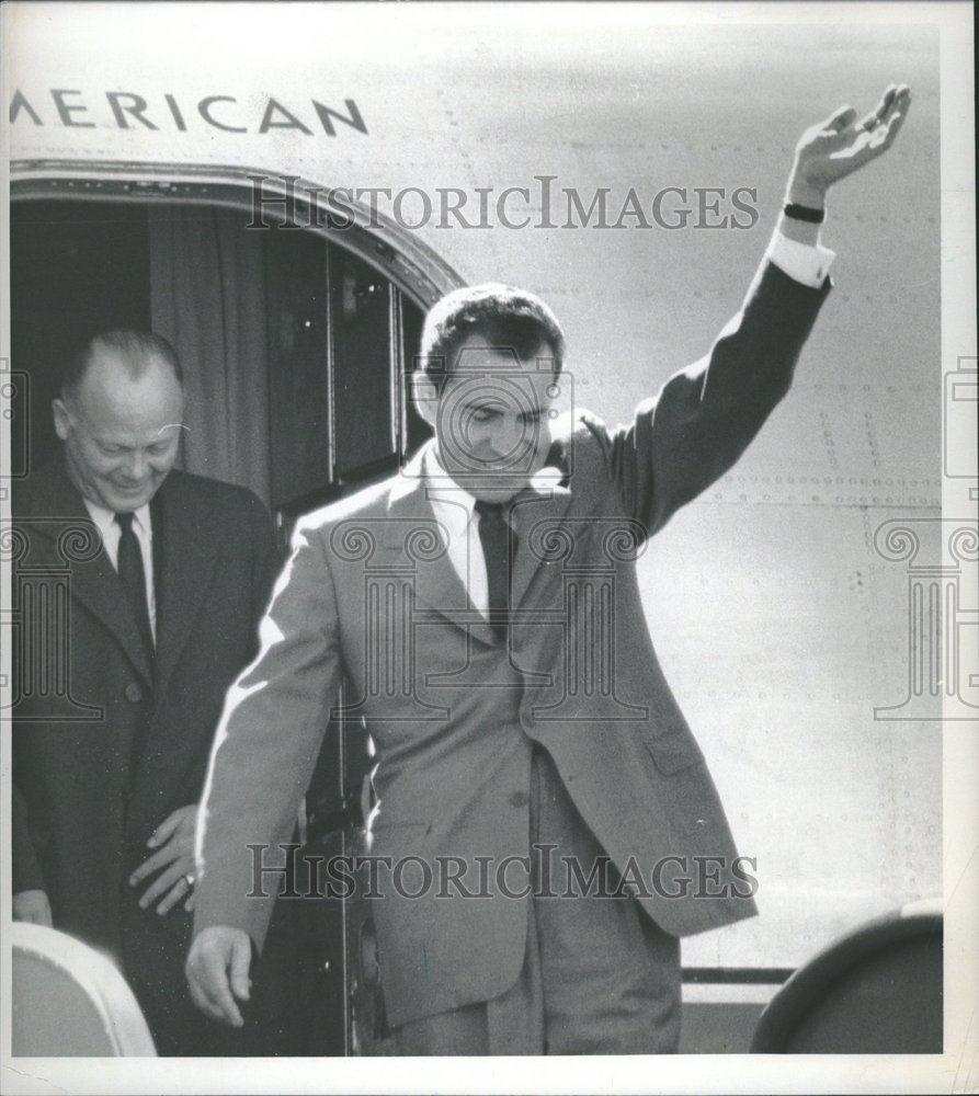 1960 Press Photo Richard Nixon President US Sen Calif - RRV00089 - Historic Images