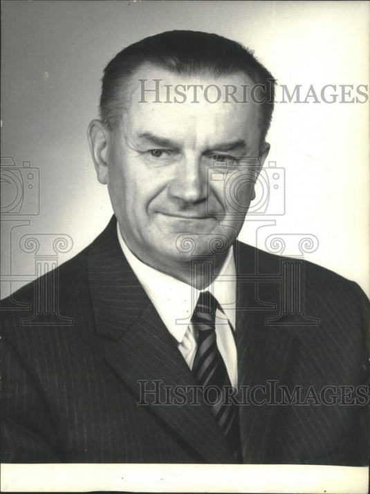 1977 Press Photo Piotr Jaroszewicz, Polish Peoples Republic - mjb75957 - Historic Images