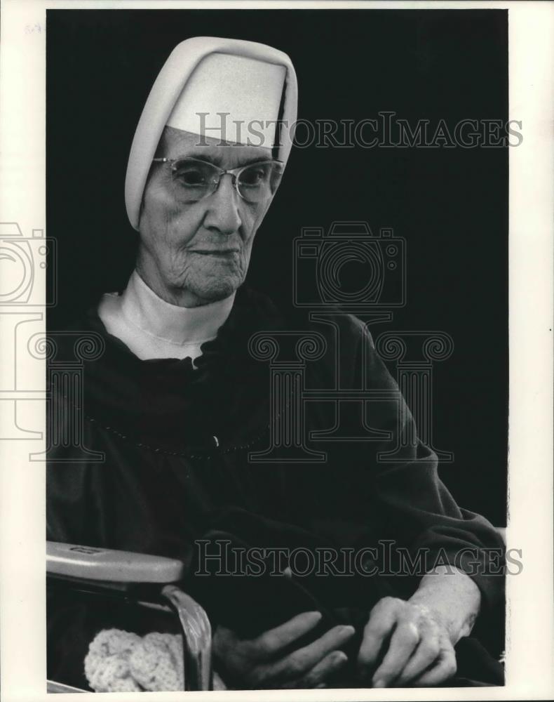1983 Press Photo Centenarian, Sister Bernice is 100 - mjb63093 - Historic Images