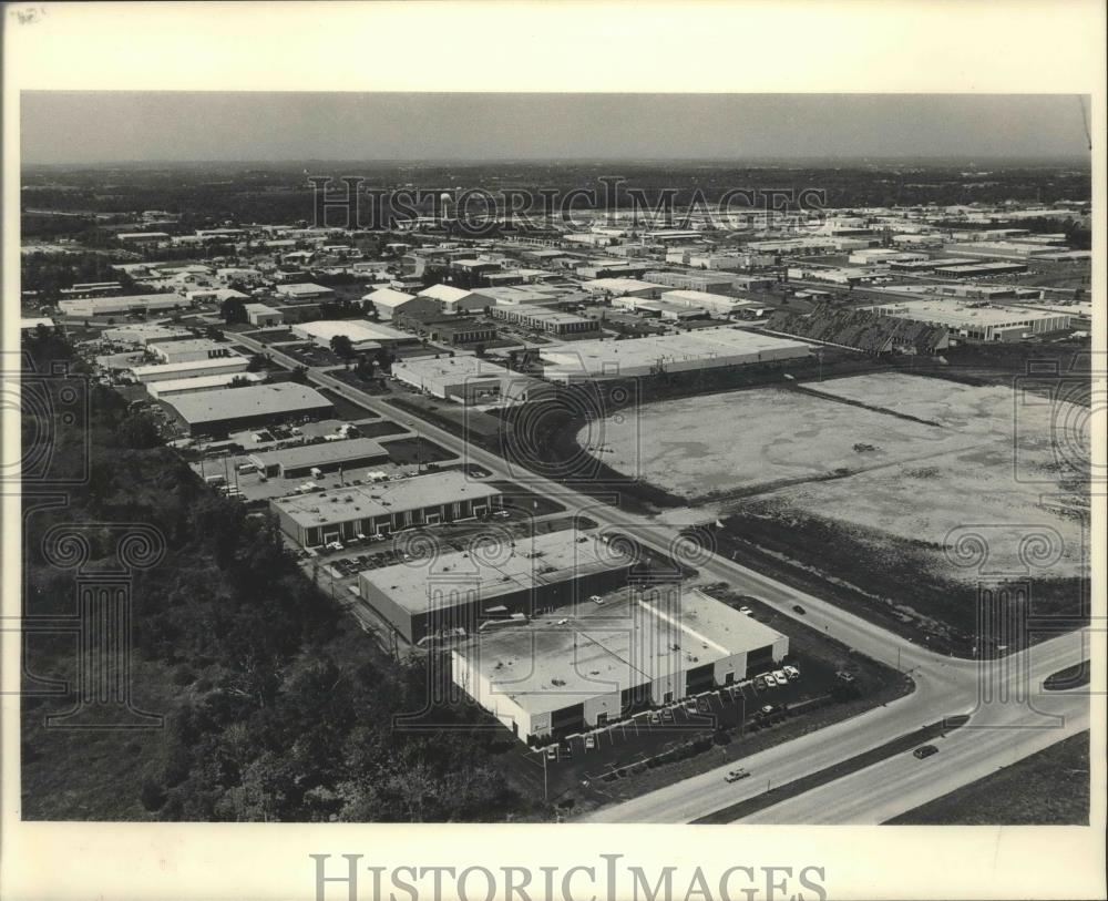 1984 Press Photo Industrial Park, New Berlin Wisconsin - mjb69743 - Historic Images