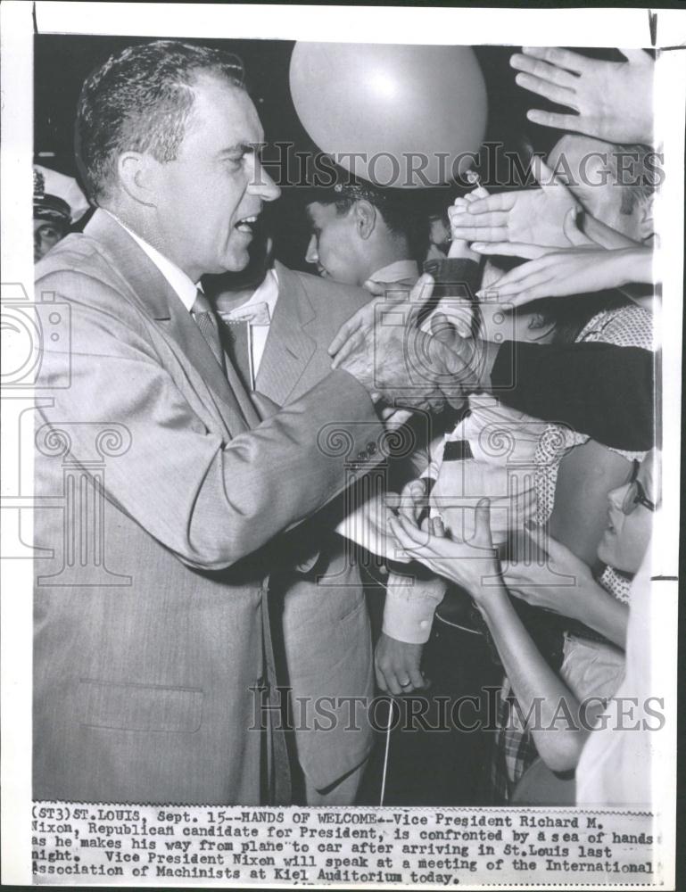 1960 Press Photo Richard Nixon Campaigning in St Louis - RRV32995 - Historic Images