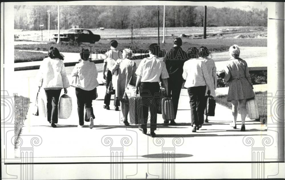 1970 Press Photo Students Kent State College - RRV02275 - Historic Images