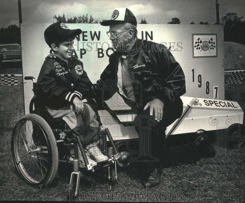 1987 Press Photo Mickey Neufeldt remains National Poster Child Milwaukee - Historic Images