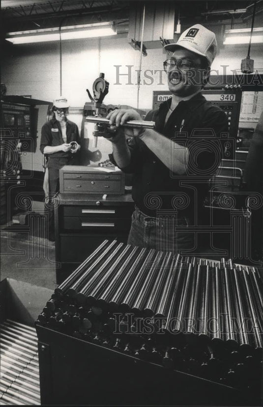 1989 Press Photo Jim Dusing, National Technologies, West Milwaukee, - Historic Images